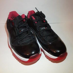 Jordans Bred 11's Low